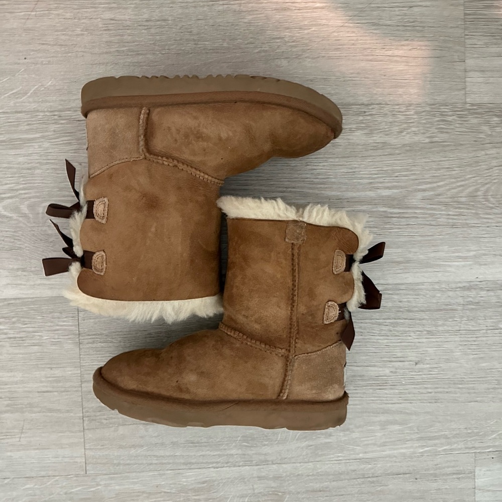 Kids Chesnut Uggs